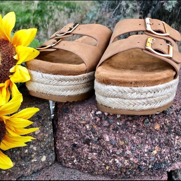 New! Tan Espadrille Birkenstock Style Sandal - Picture 4 of 8